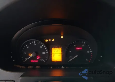 2016 Mercedes-Benz Sprinter 2500 Normal Roof z USA, uszkodzony, nr VIN WD3PE7DD3GP320558